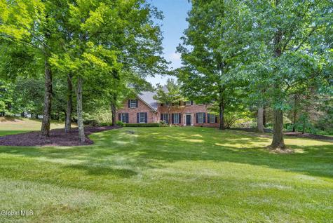 39 Indian Pipe Drive Wynantskill NY 12198