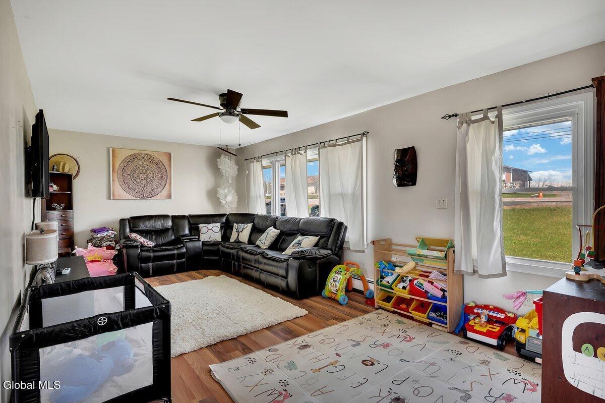 8385 Duanesburg Road Delanson NY 12053
