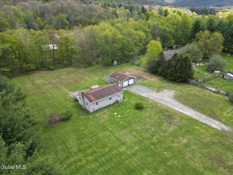 117 Airport Road Berlin NY 12022