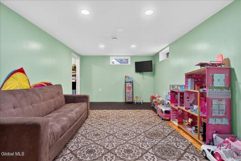 200 Scotch Bush Road Burnt Hills NY 12027