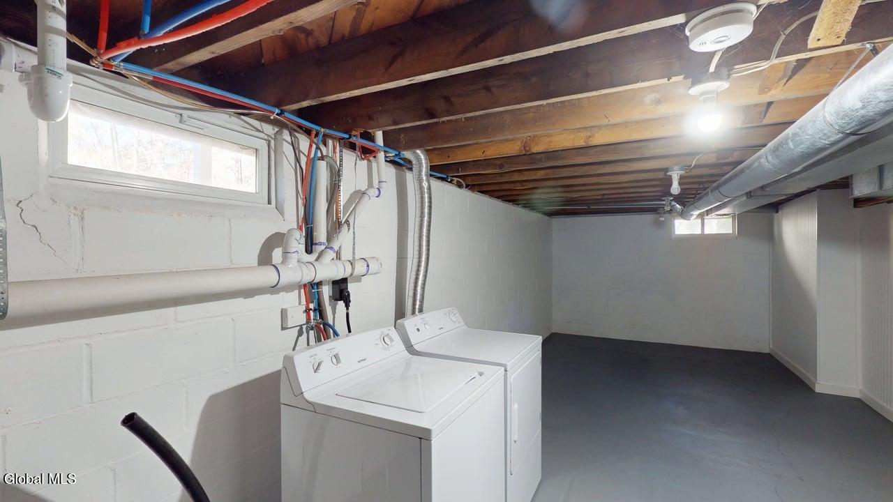 21 Longkill Road Ballston Lake NY 12019