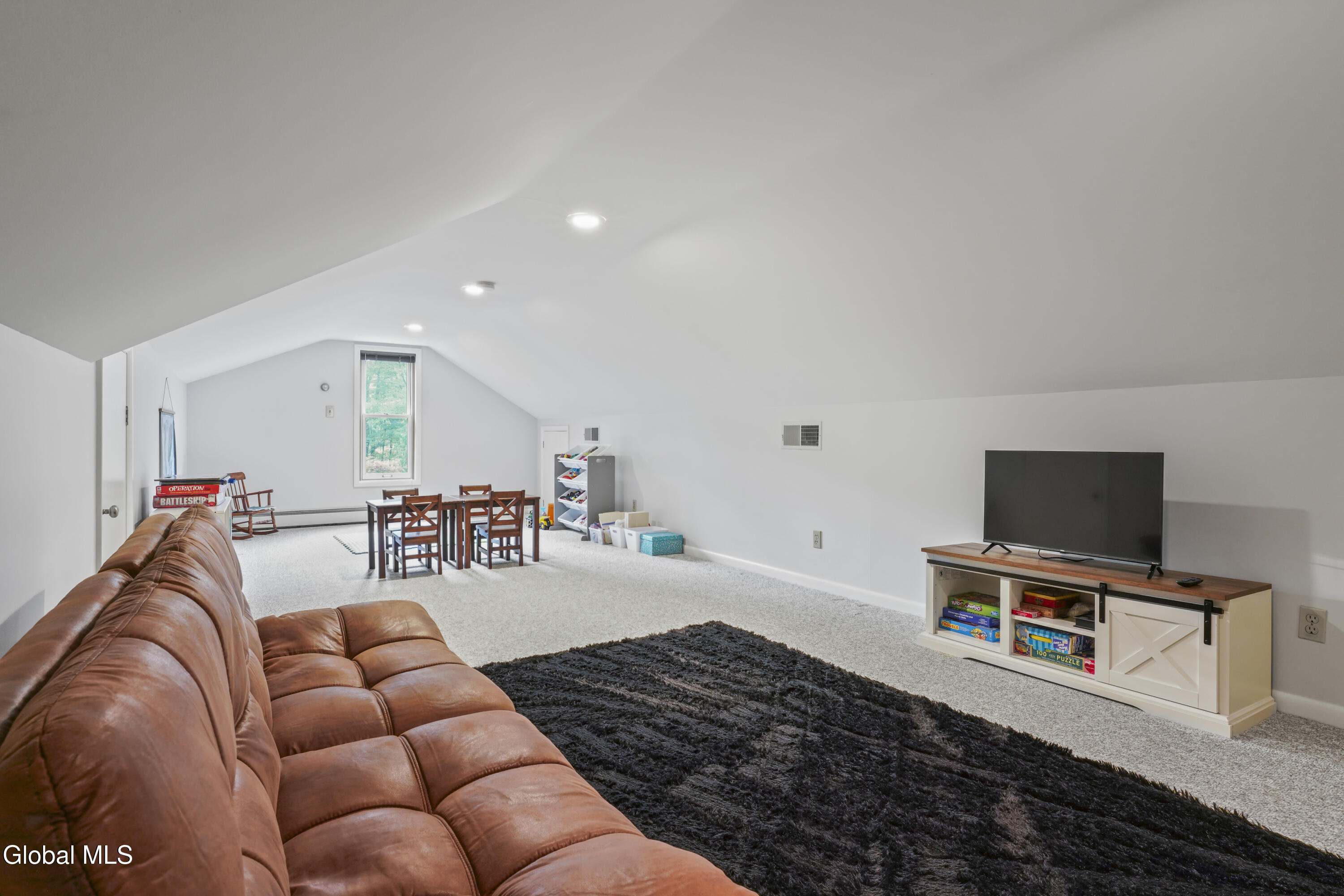 101 King Road Saratoga Springs NY 12866
