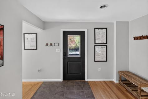 101 King Road Saratoga Springs NY 12866