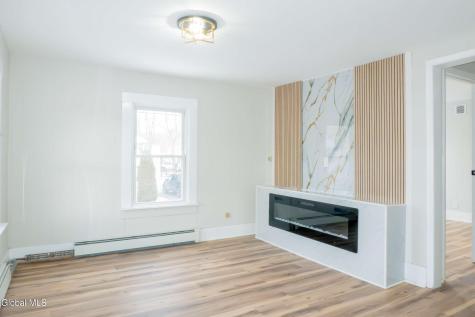 142 Saratoga Avenue Mechanicville NY 12118