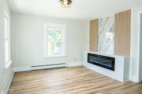 142 Saratoga Avenue Mechanicville NY 12118