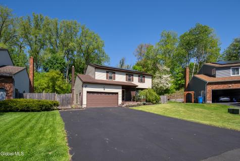 51 Aspen Circle Albany NY 12208