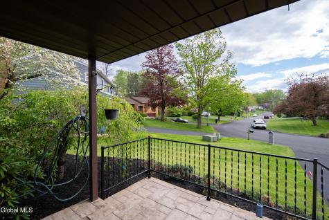51 Aspen Circle Albany NY 12208