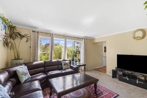51 Aspen Circle Albany NY 12208