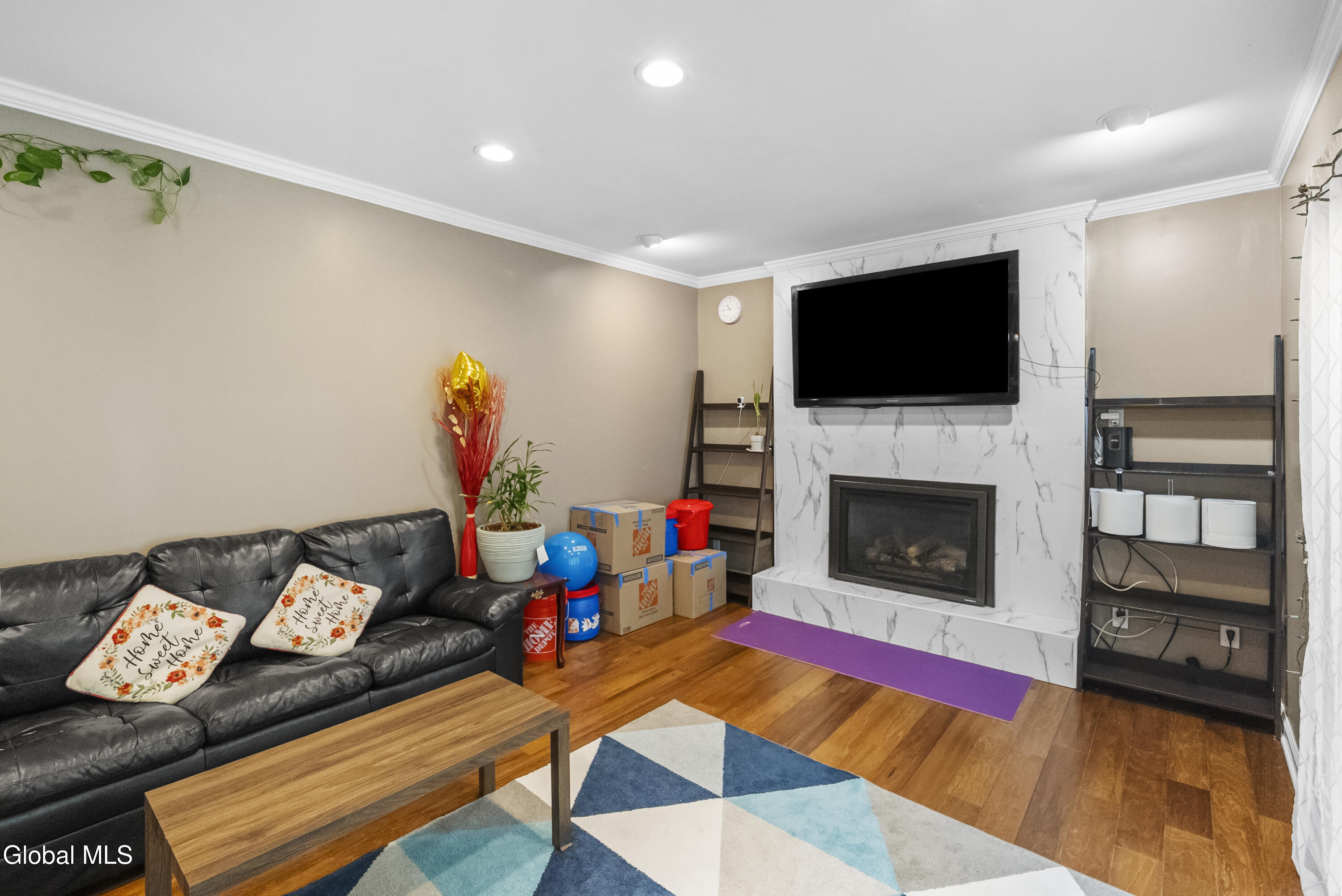 51 Aspen Circle Albany NY 12208