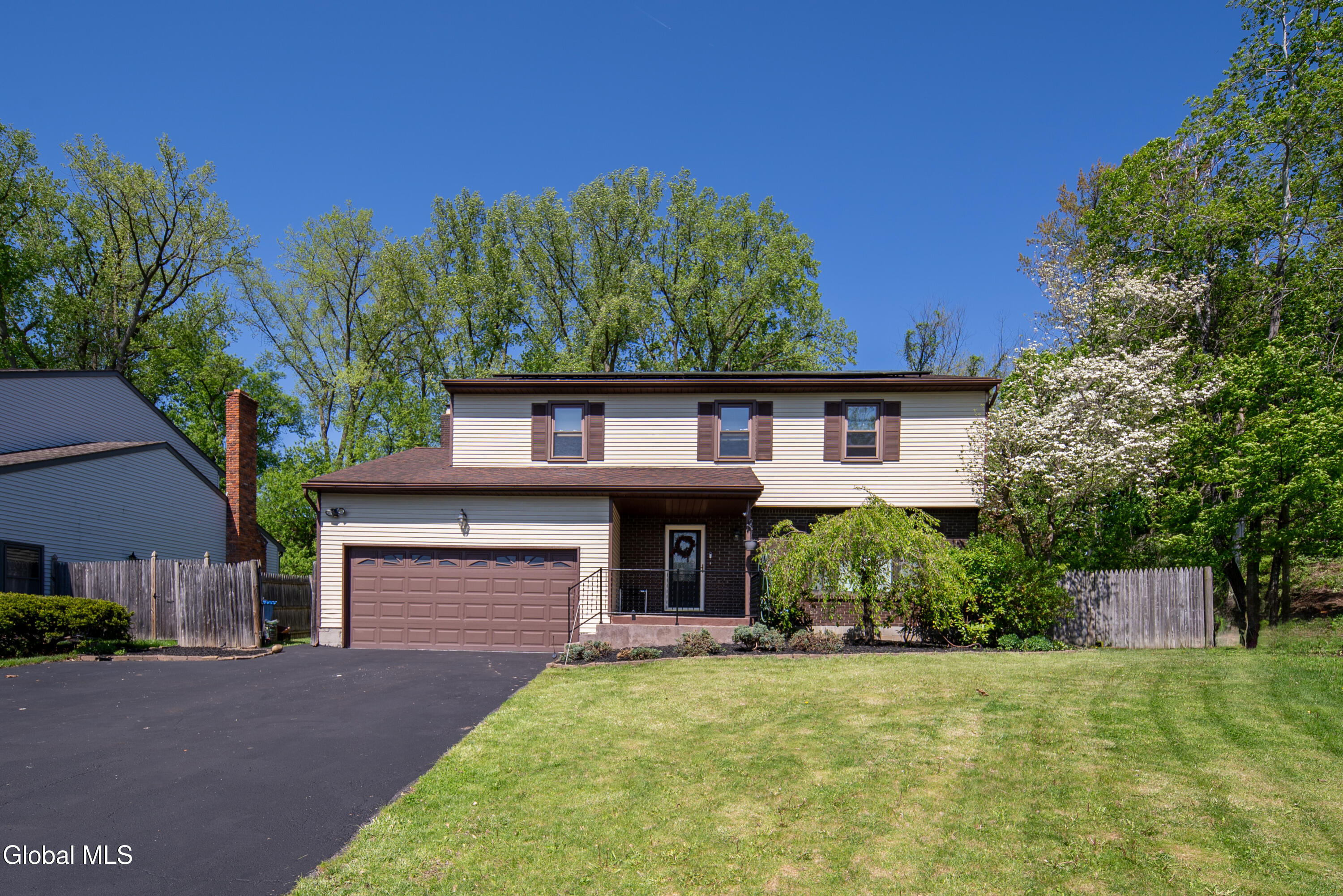 51 Aspen Circle Albany NY 12208