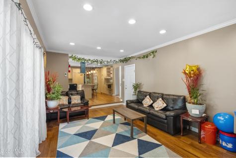 51 Aspen Circle Albany NY 12208