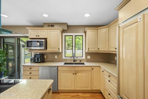 51 Aspen Circle Albany NY 12208