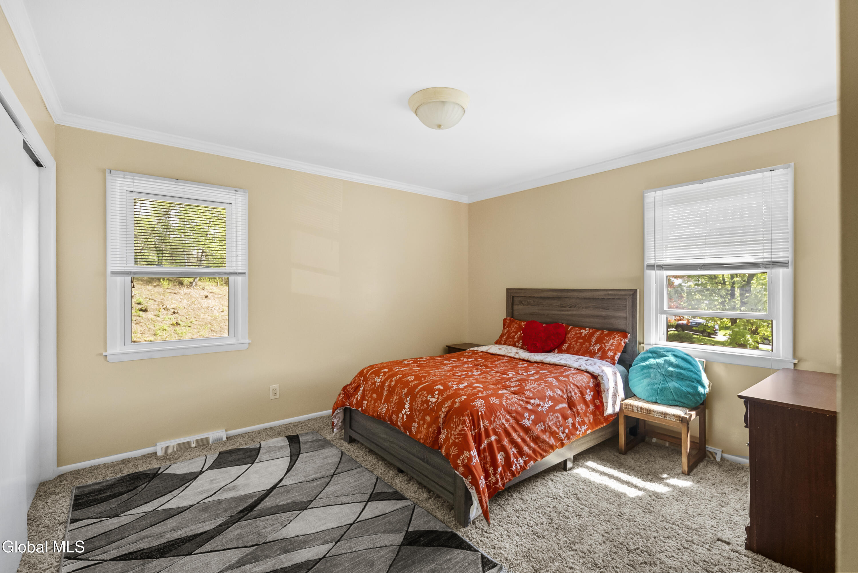 51 Aspen Circle Albany NY 12208