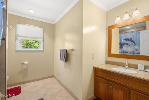 51 Aspen Circle Albany NY 12208