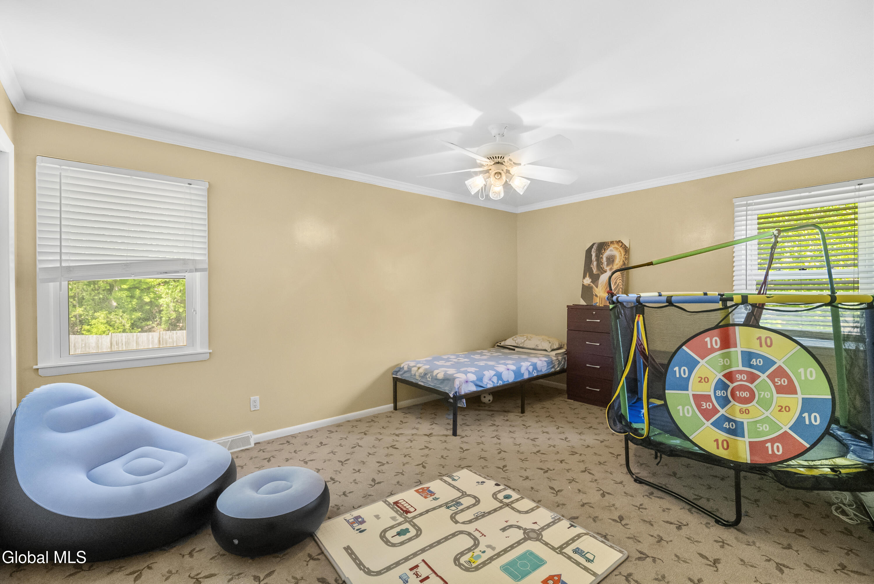 51 Aspen Circle Albany NY 12208