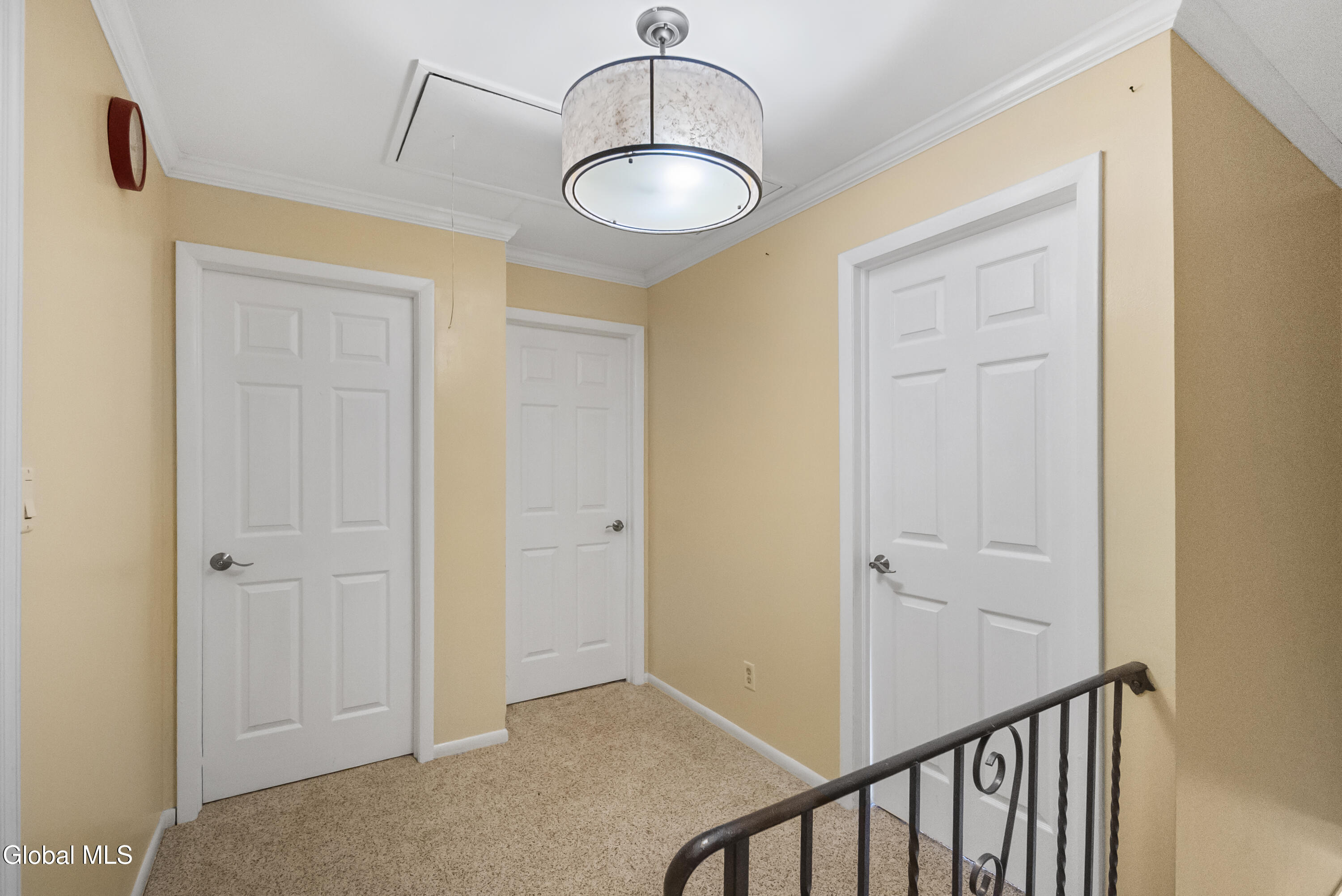 51 Aspen Circle Albany NY 12208