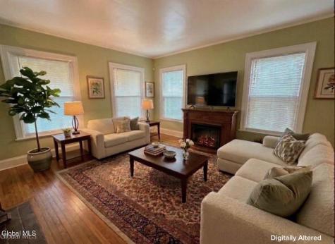 831 Wright Avenue Schenectady NY 12309