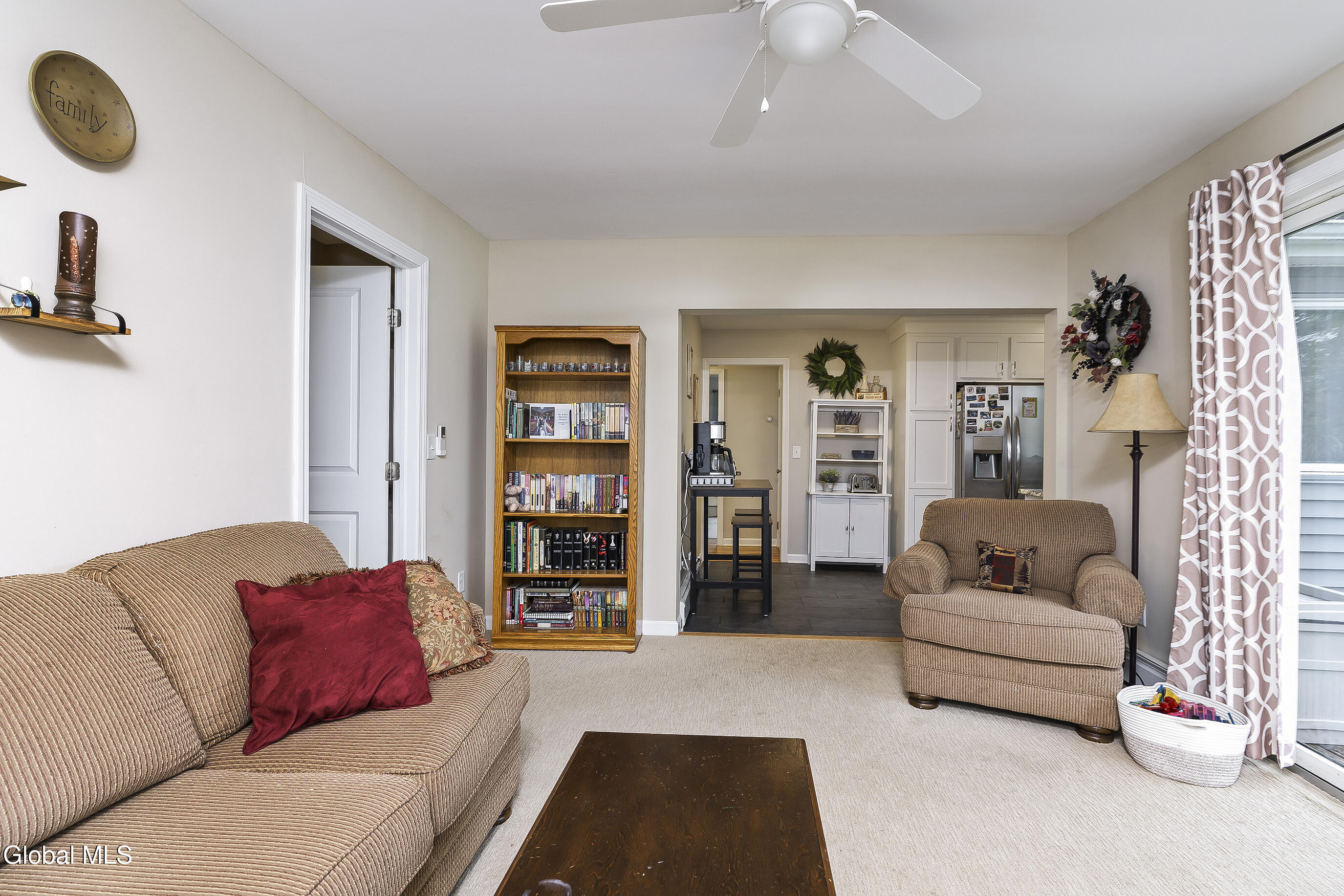 61 Woodlawn Drive Ravena NY 12143