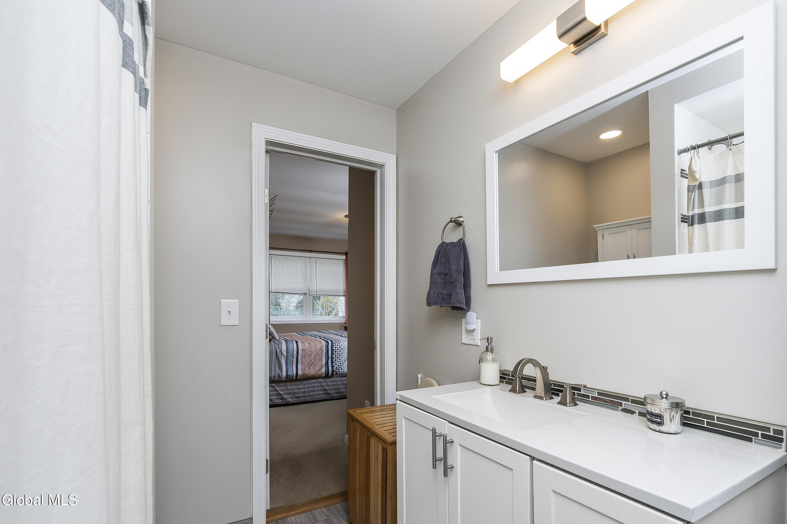 61 Woodlawn Drive Ravena NY 12143
