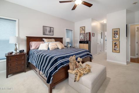 18 Willis Way Malta NY 12020
