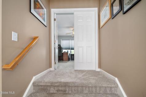 18 Willis Way Malta NY 12020