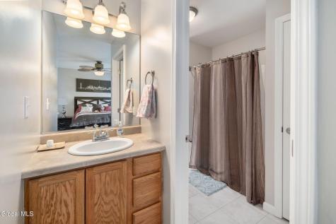 18 Willis Way Malta NY 12020