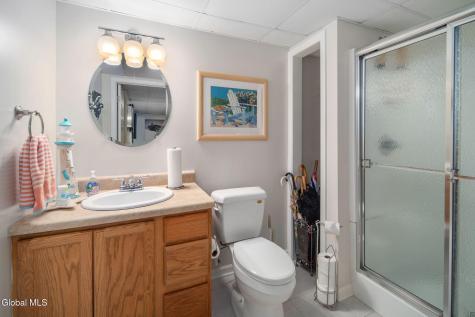 18 Willis Way Malta NY 12020