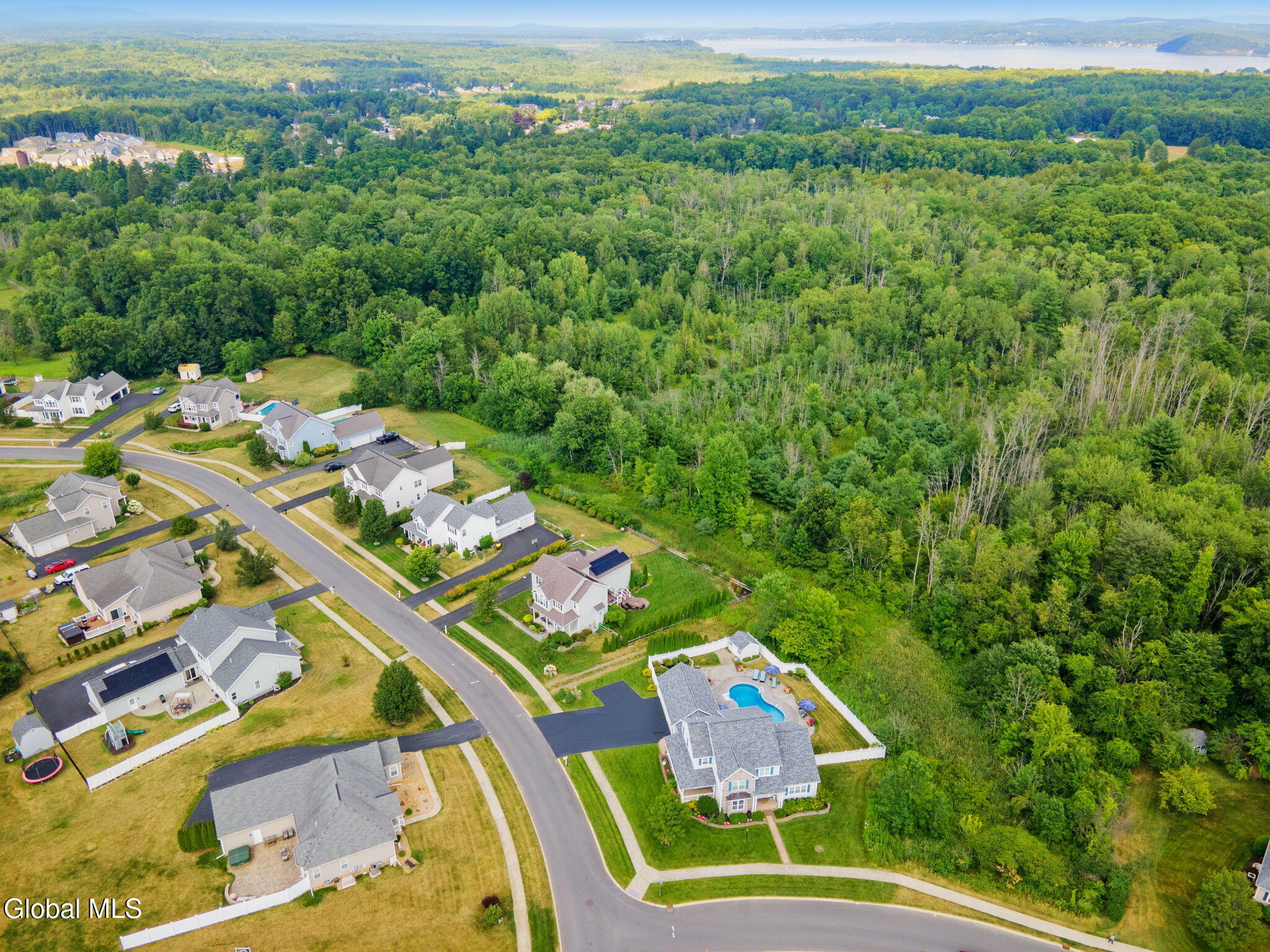 18 Willis Way Malta NY 12020