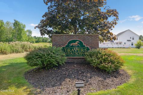 18 Willis Way Malta NY 12020
