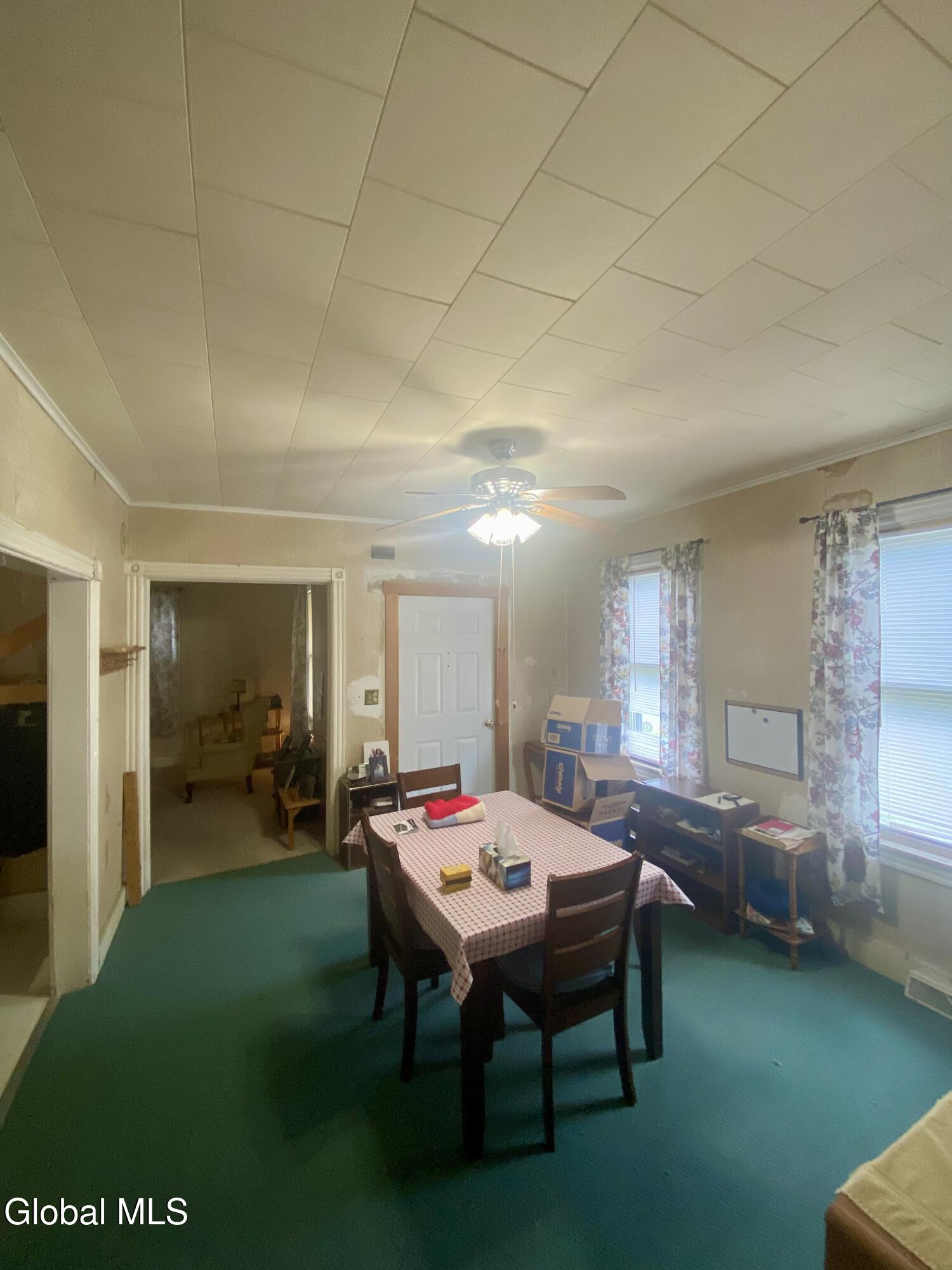 114 E Fourth Avenue Johnstown NY 12095