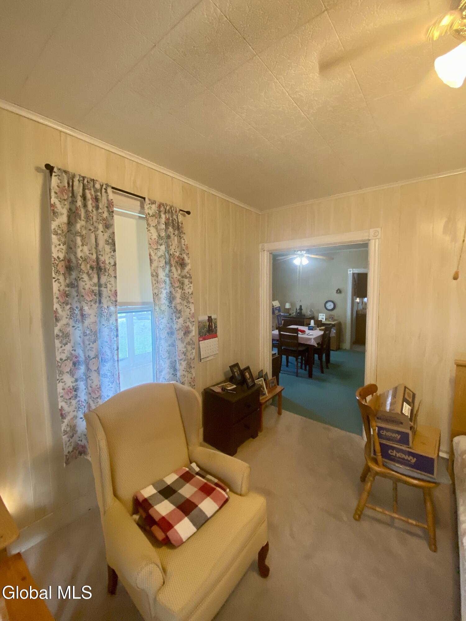 114 E Fourth Avenue Johnstown NY 12095