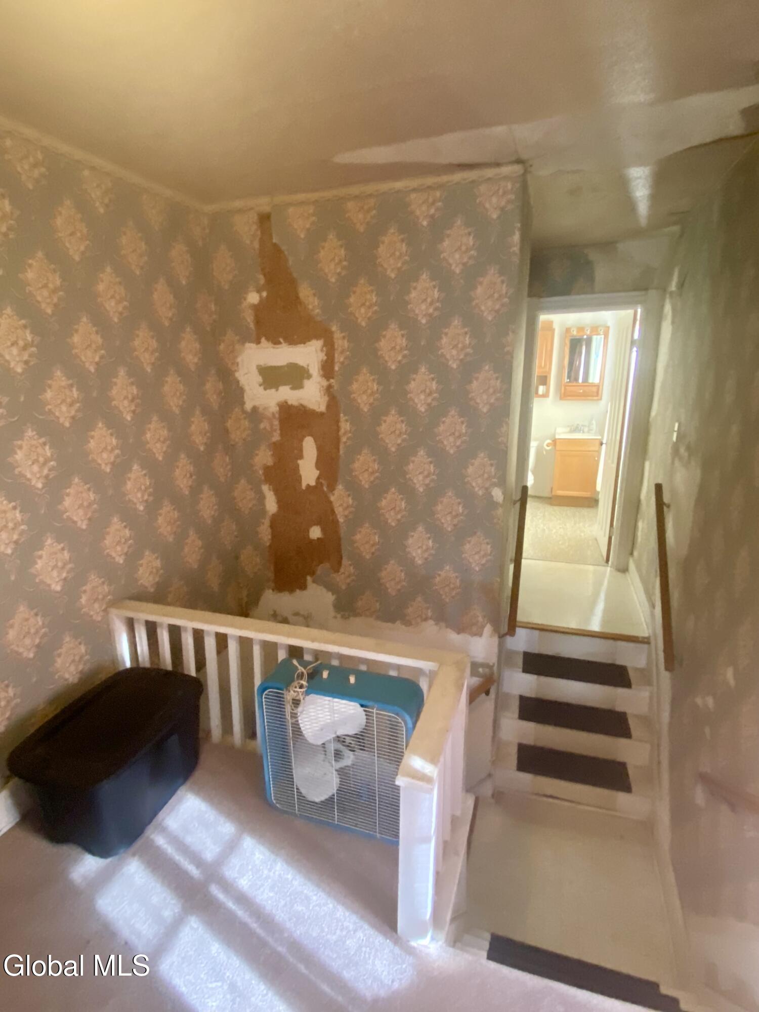 114 E Fourth Avenue Johnstown NY 12095