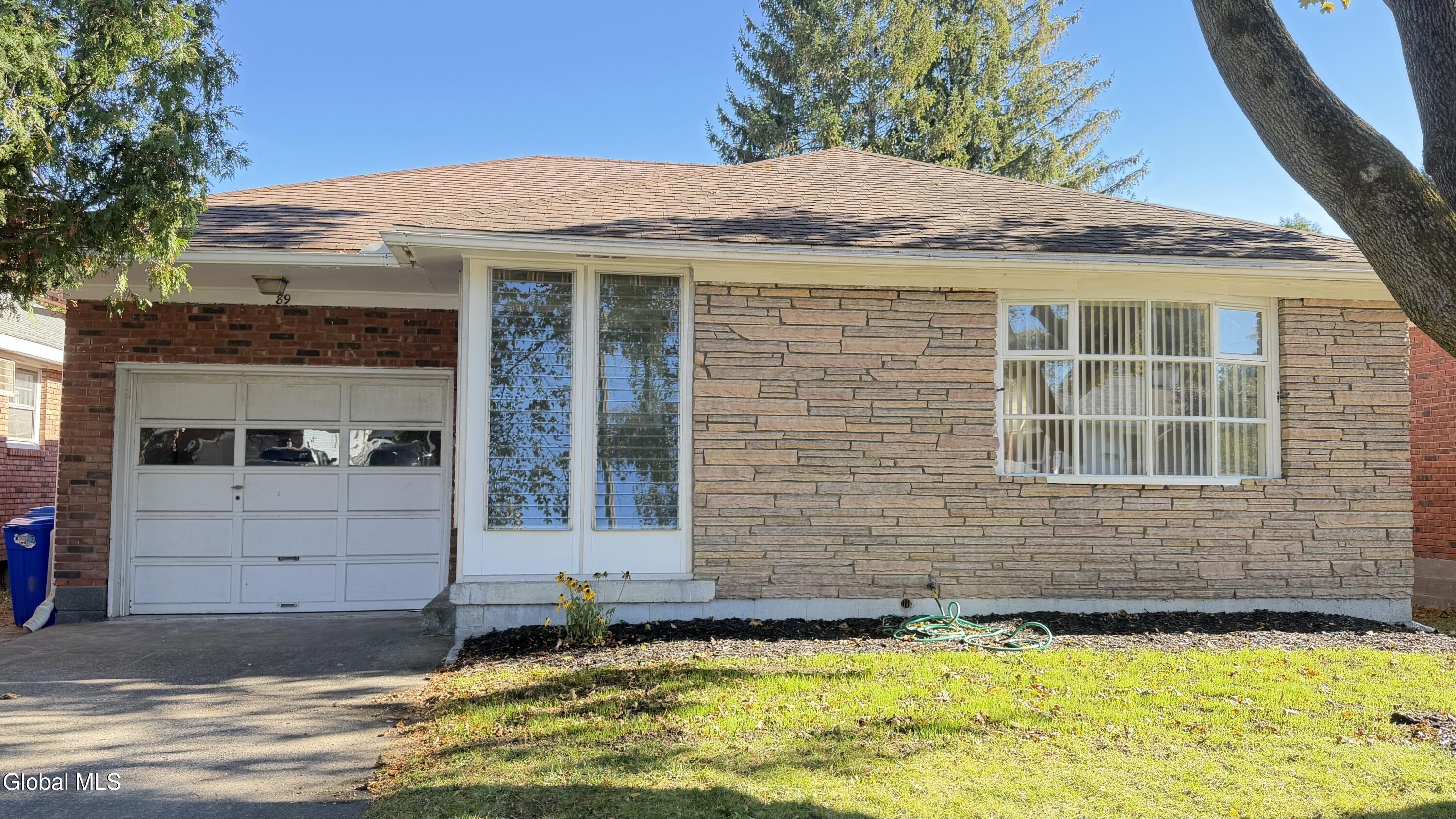 89 Edgewood Avenue Albany NY 12203