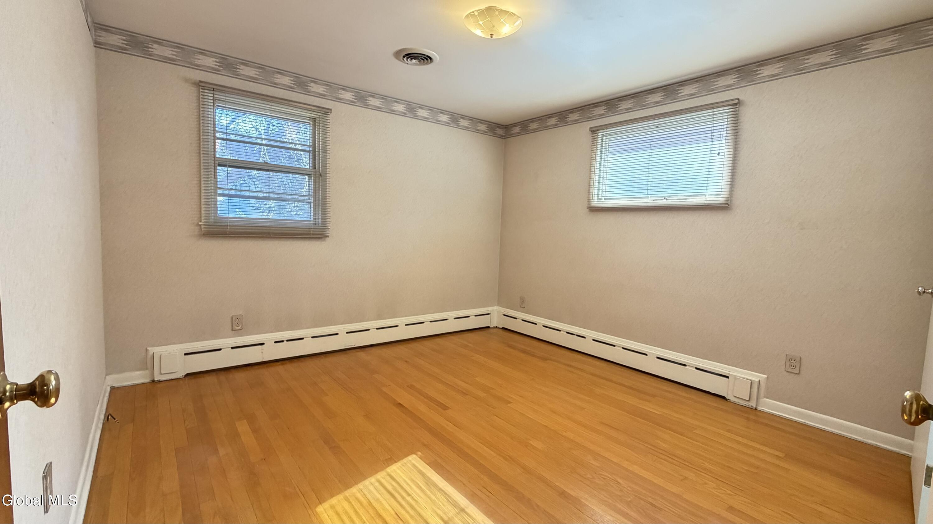 89 Edgewood Avenue Albany NY 12203