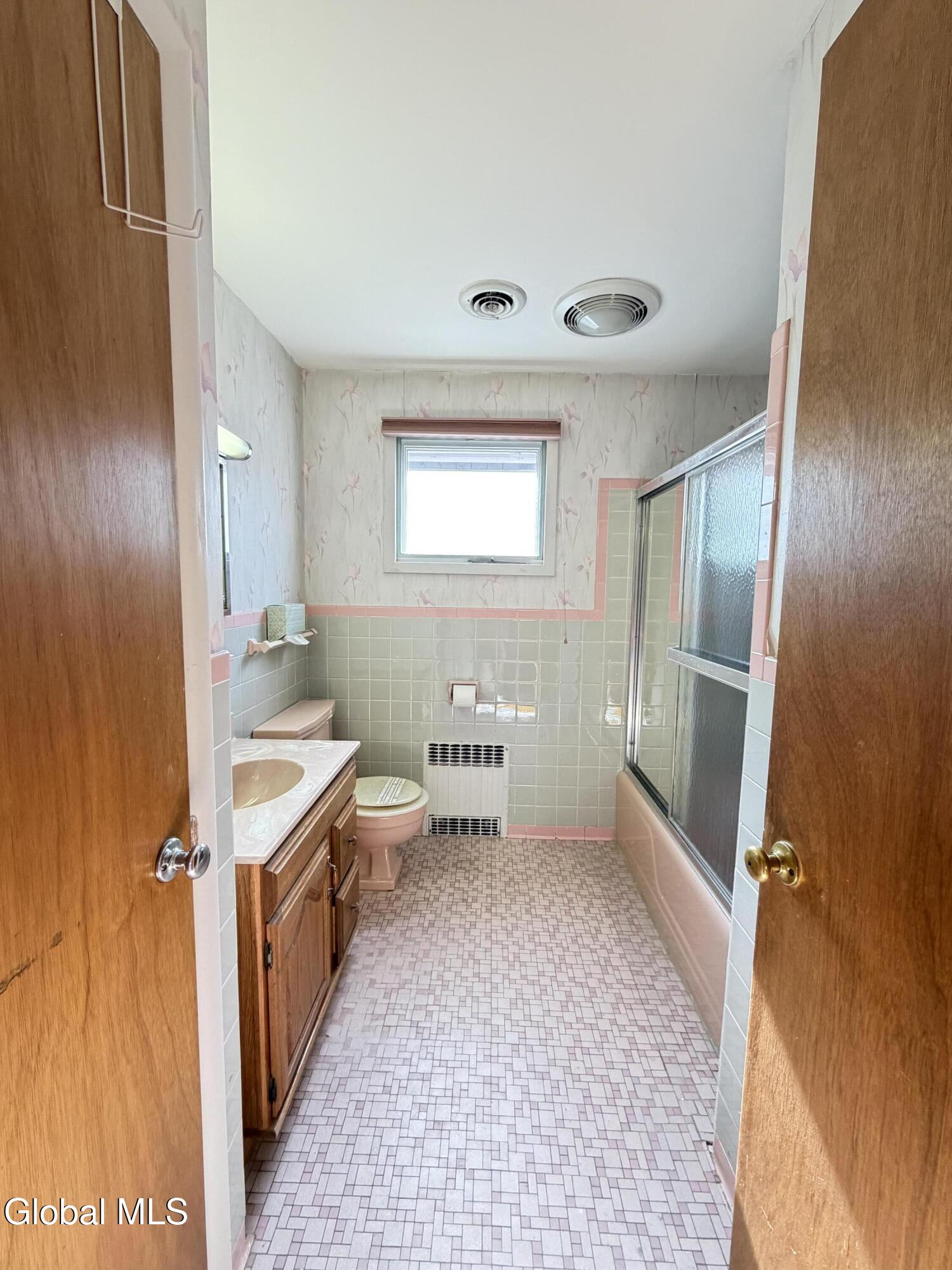 89 Edgewood Avenue Albany NY 12203
