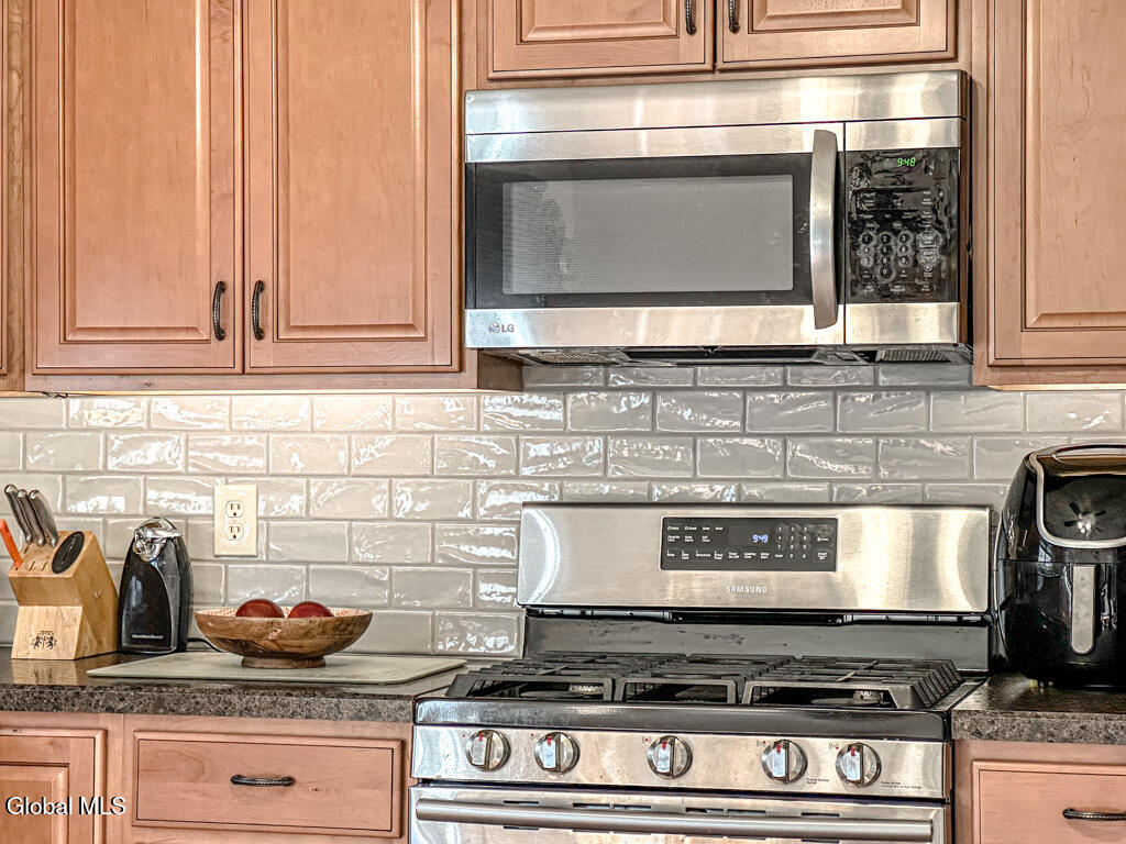 3 Fox Farm Road Queensbury NY 12804
