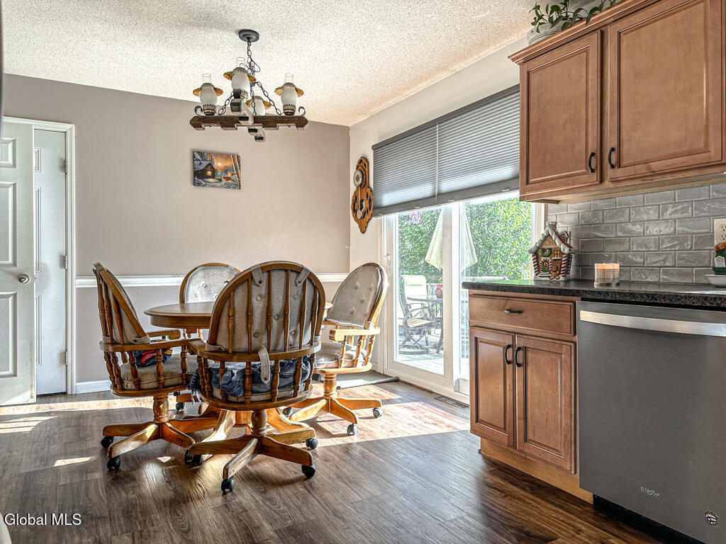 3 Fox Farm Road Queensbury NY 12804
