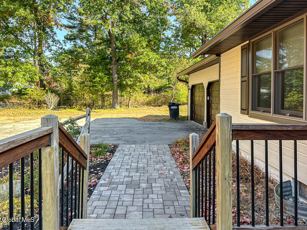 3 Fox Farm Road Queensbury NY 12804
