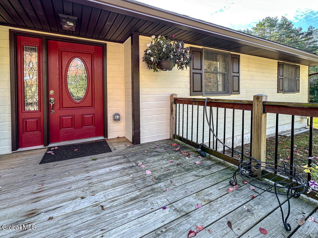 3 Fox Farm Road Queensbury NY 12804