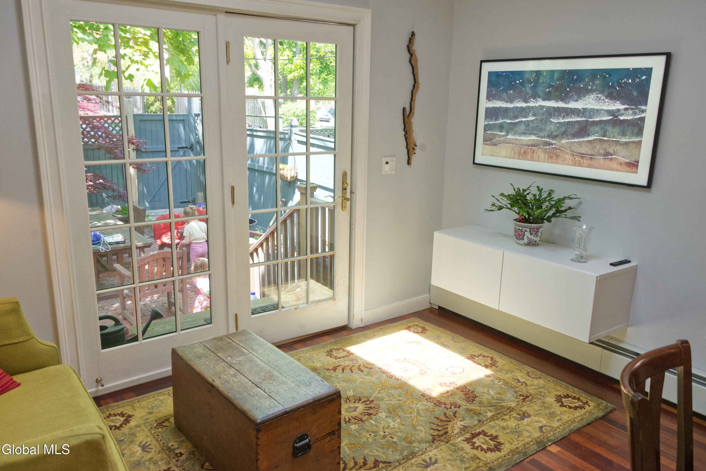 63 S Lake Avenue Albany NY 12203