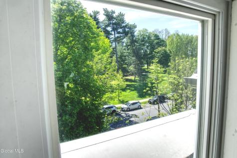 63 S Lake Avenue Albany NY 12203