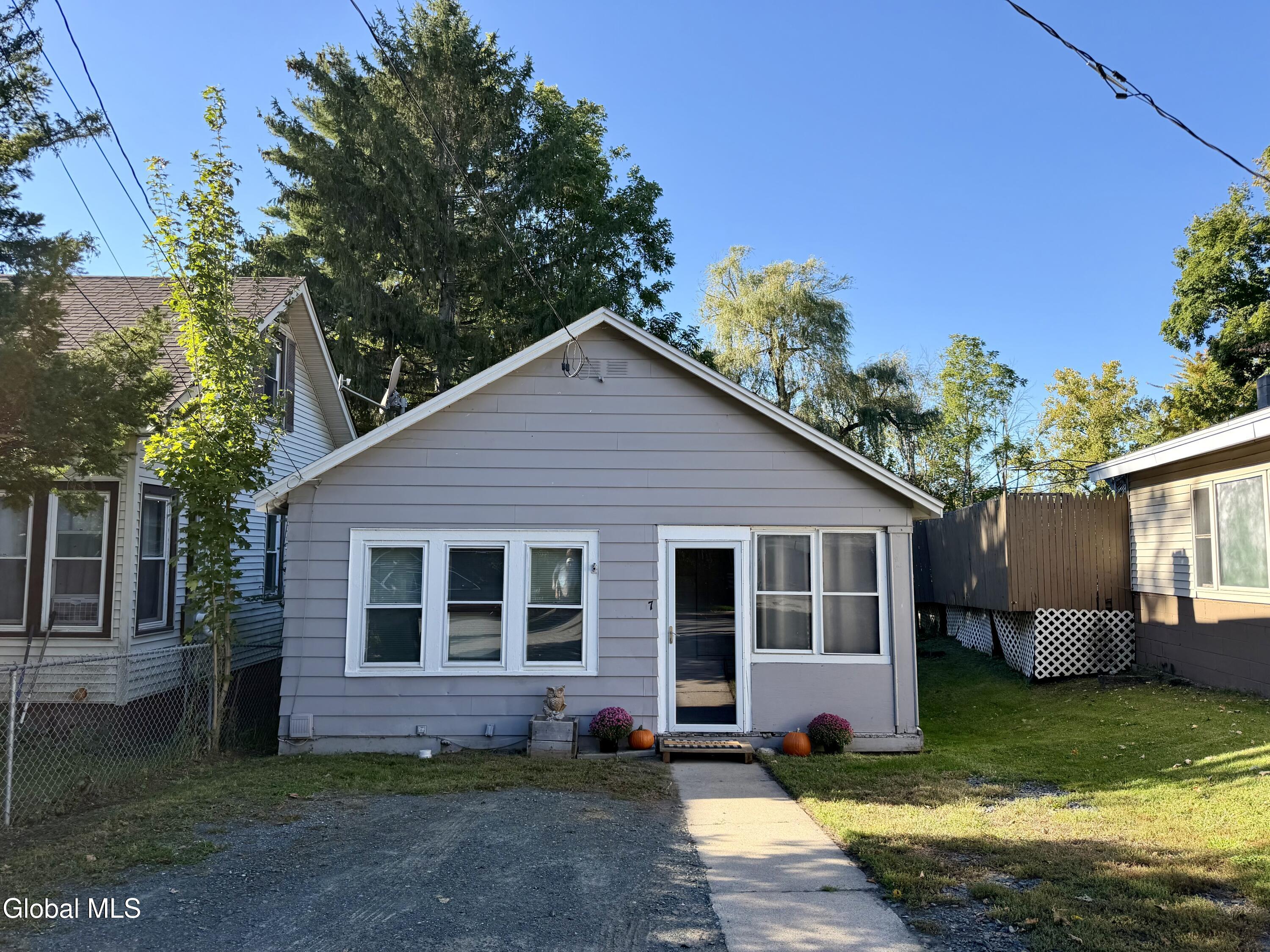7 Palmer Street Stillwater NY 12170