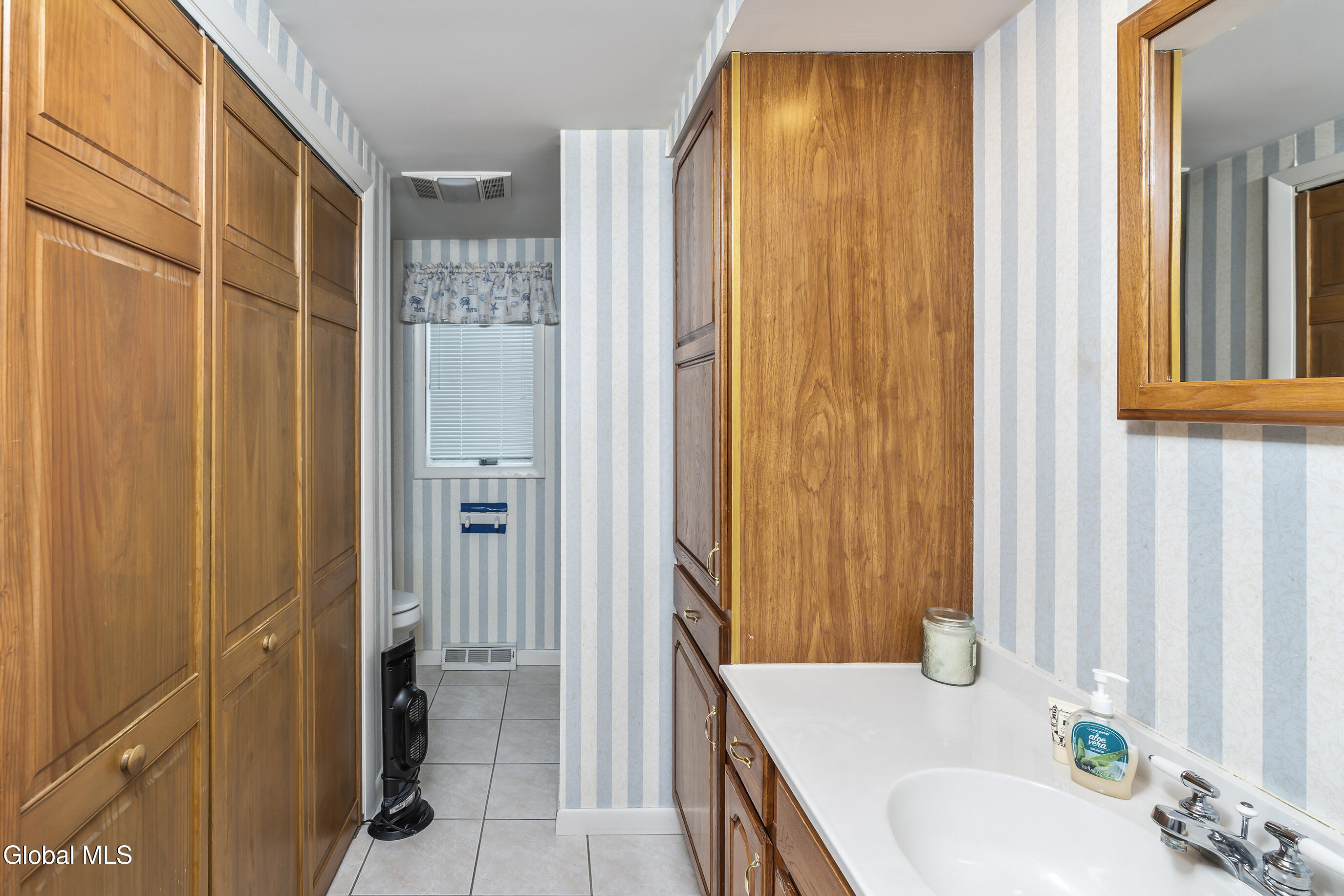 22 Heatherington Street Scotia NY 12302