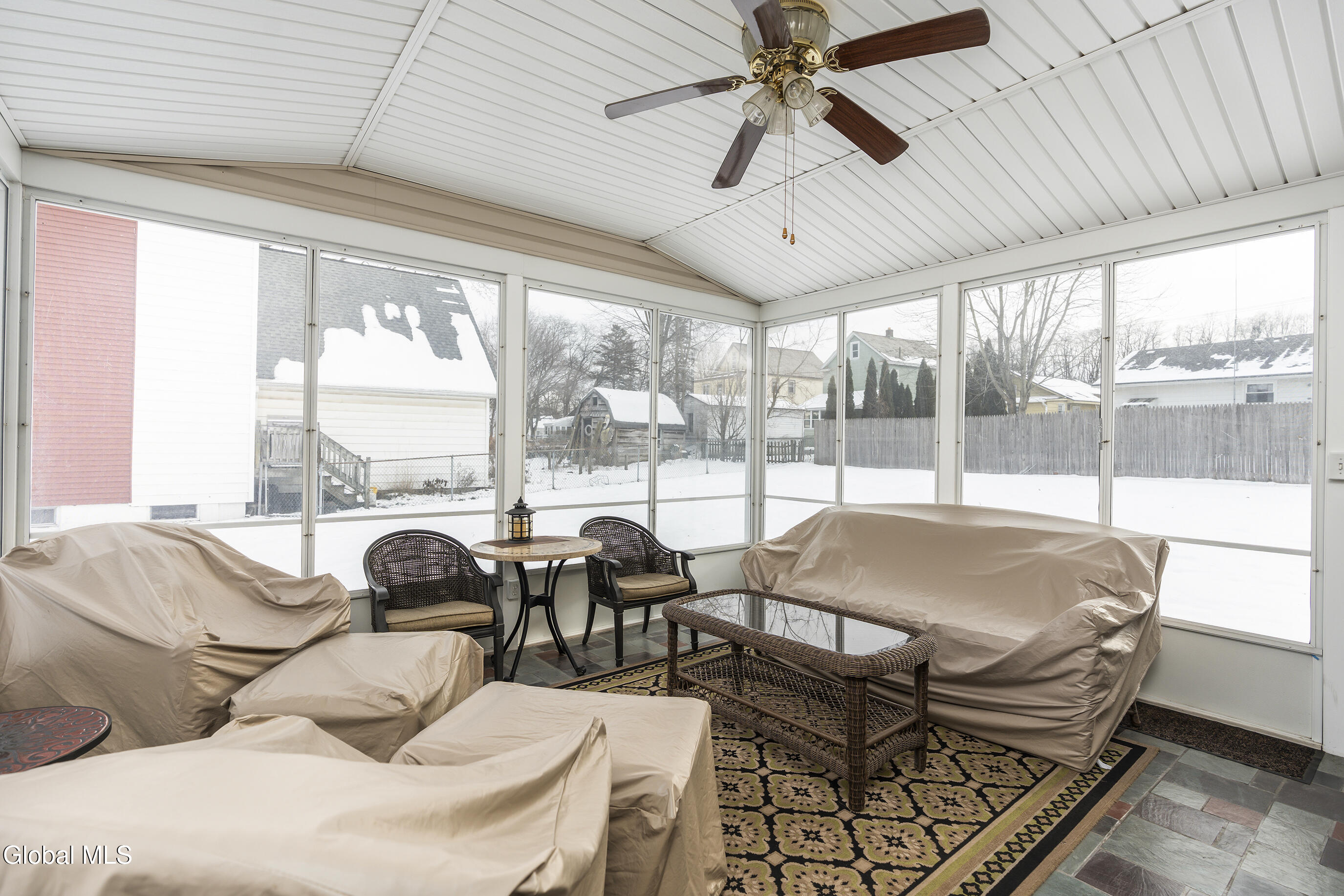 22 Heatherington Street Scotia NY 12302
