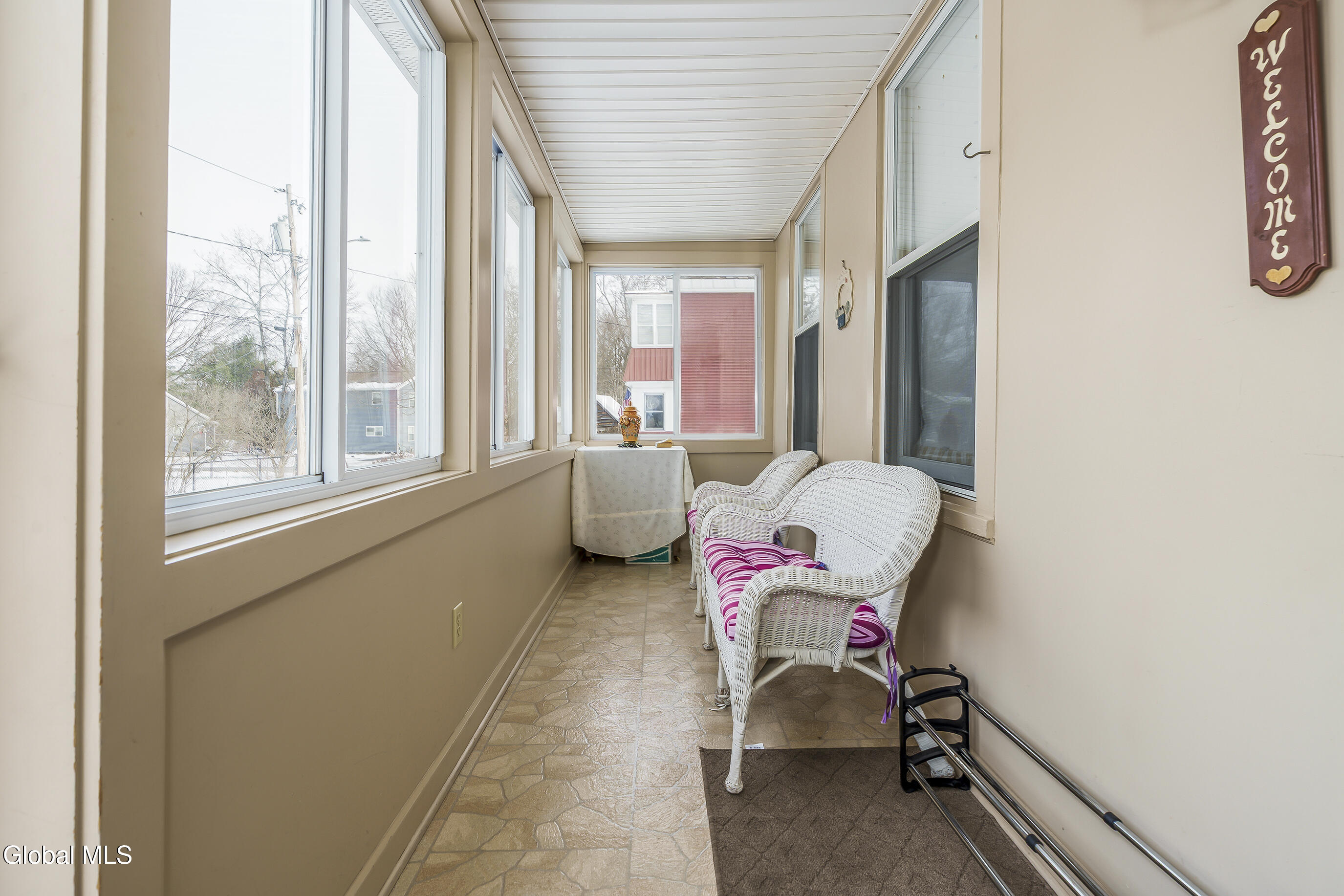 22 Heatherington Street Scotia NY 12302
