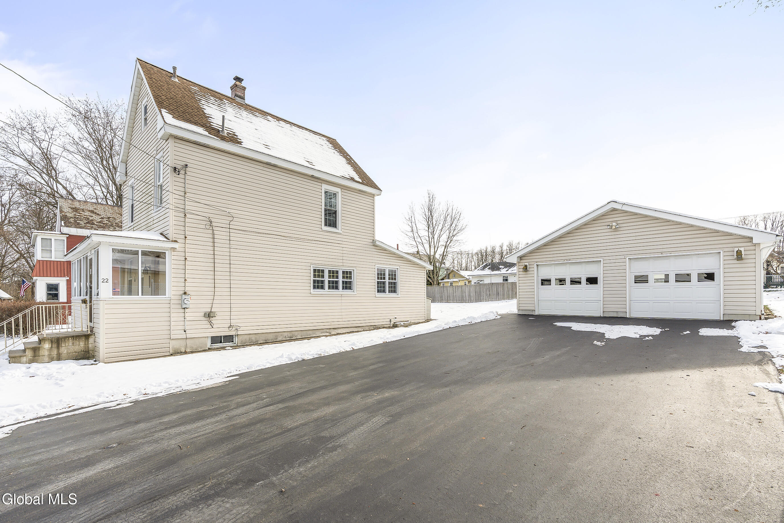 22 Heatherington Street Scotia NY 12302