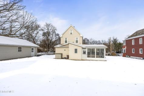 22 Heatherington Street Scotia NY 12302