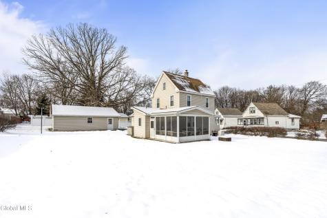 22 Heatherington Street Scotia NY 12302