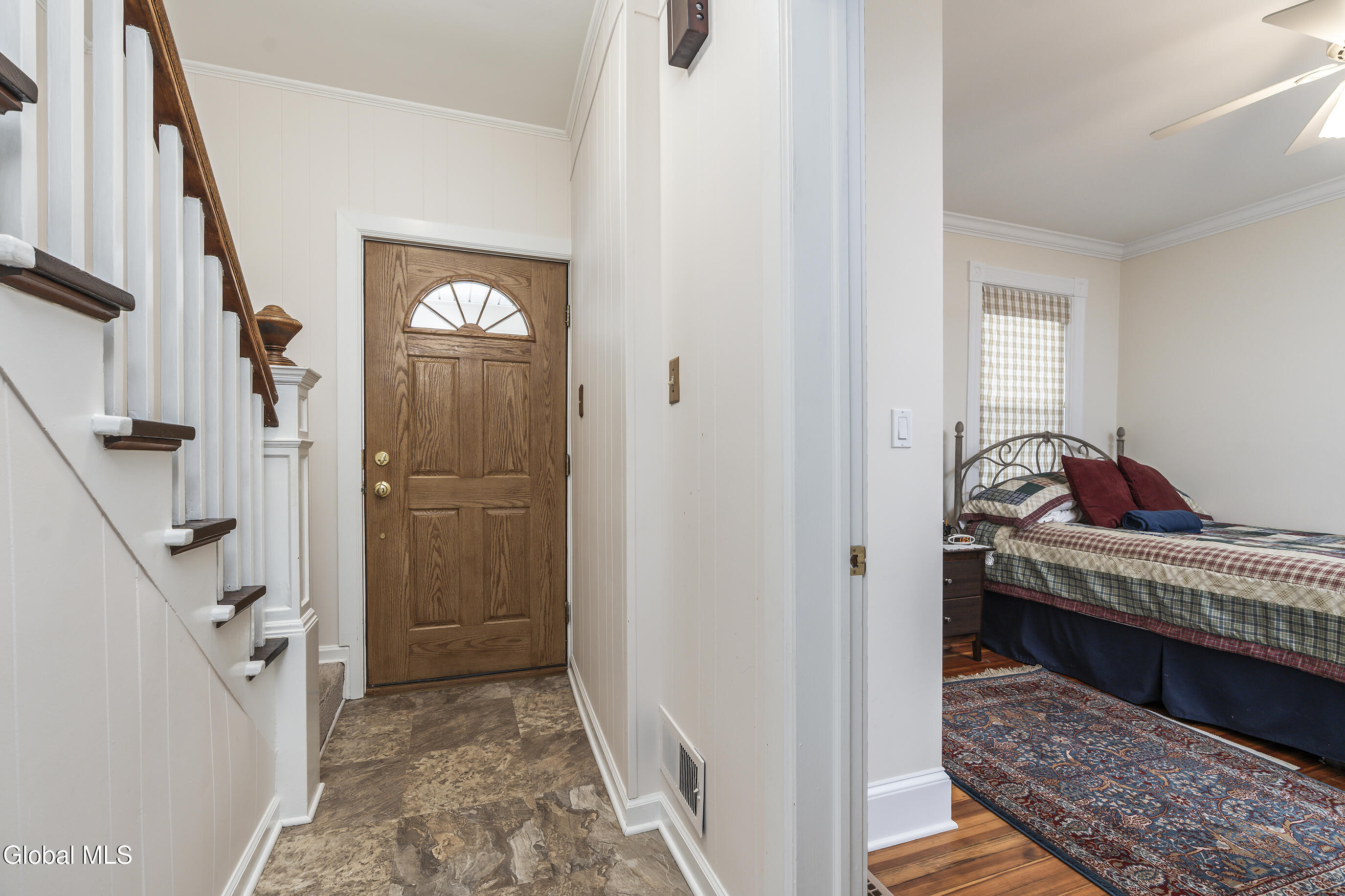 22 Heatherington Street Scotia NY 12302