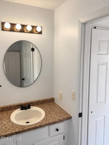 3 Kimberly Court Clifton Park NY 12065